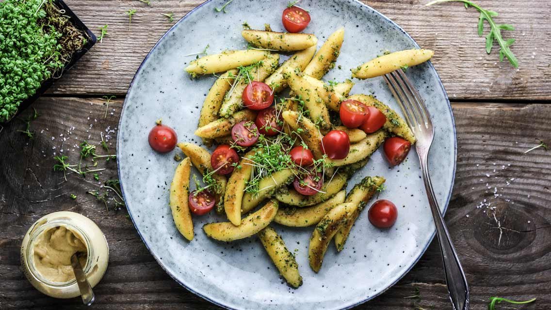 Schupfnudeln Mit Oliven Mandel Pesto — Rezepte Suchen